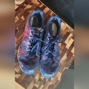 Men's Asics Size 10 Cross Country Track Cleats